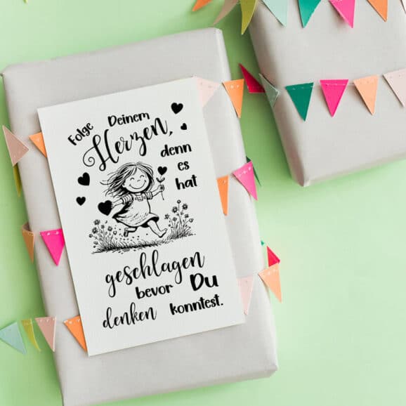 s099-folge-deinem-herzen-newstamps-webshop-stempel-geschenkpaket.jpg