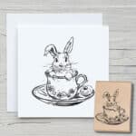 o022-hase-in-der-tasse-newstamps-webshop-stempel-haupt